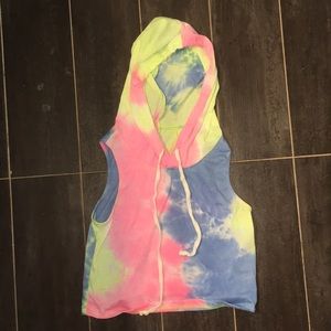 Sleeveless Tie Die Croc Top. (With Hood)